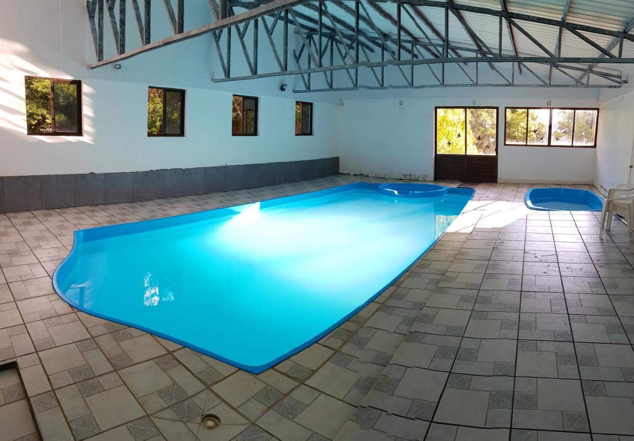 Hotel Vila Dos Alpes Treze Tilias Luaran gambar