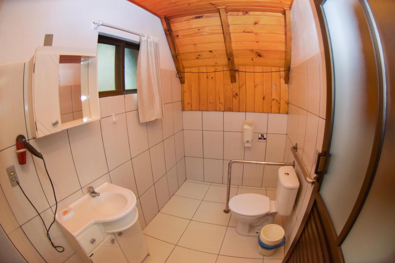 Hotel Vila Dos Alpes Treze Tilias Luaran gambar