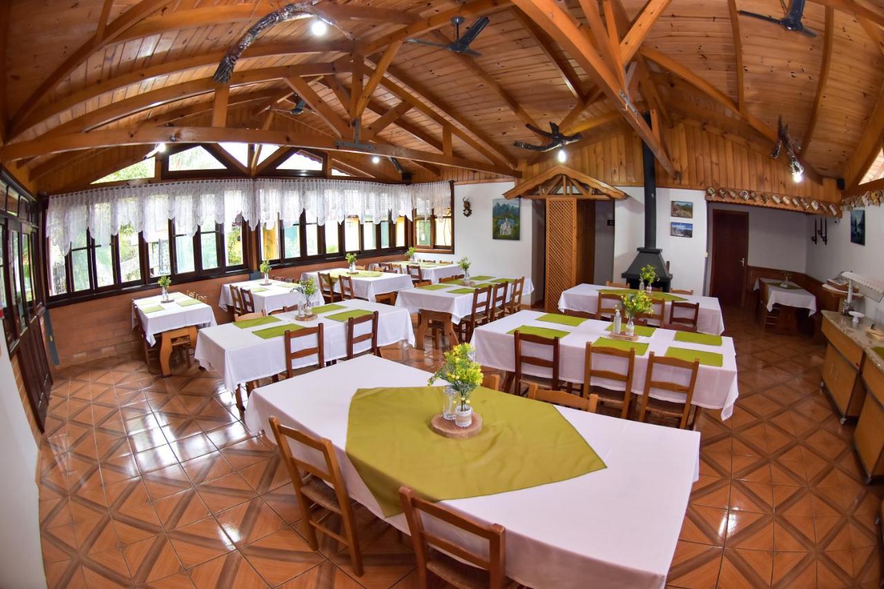 Hotel Vila Dos Alpes Treze Tilias Luaran gambar