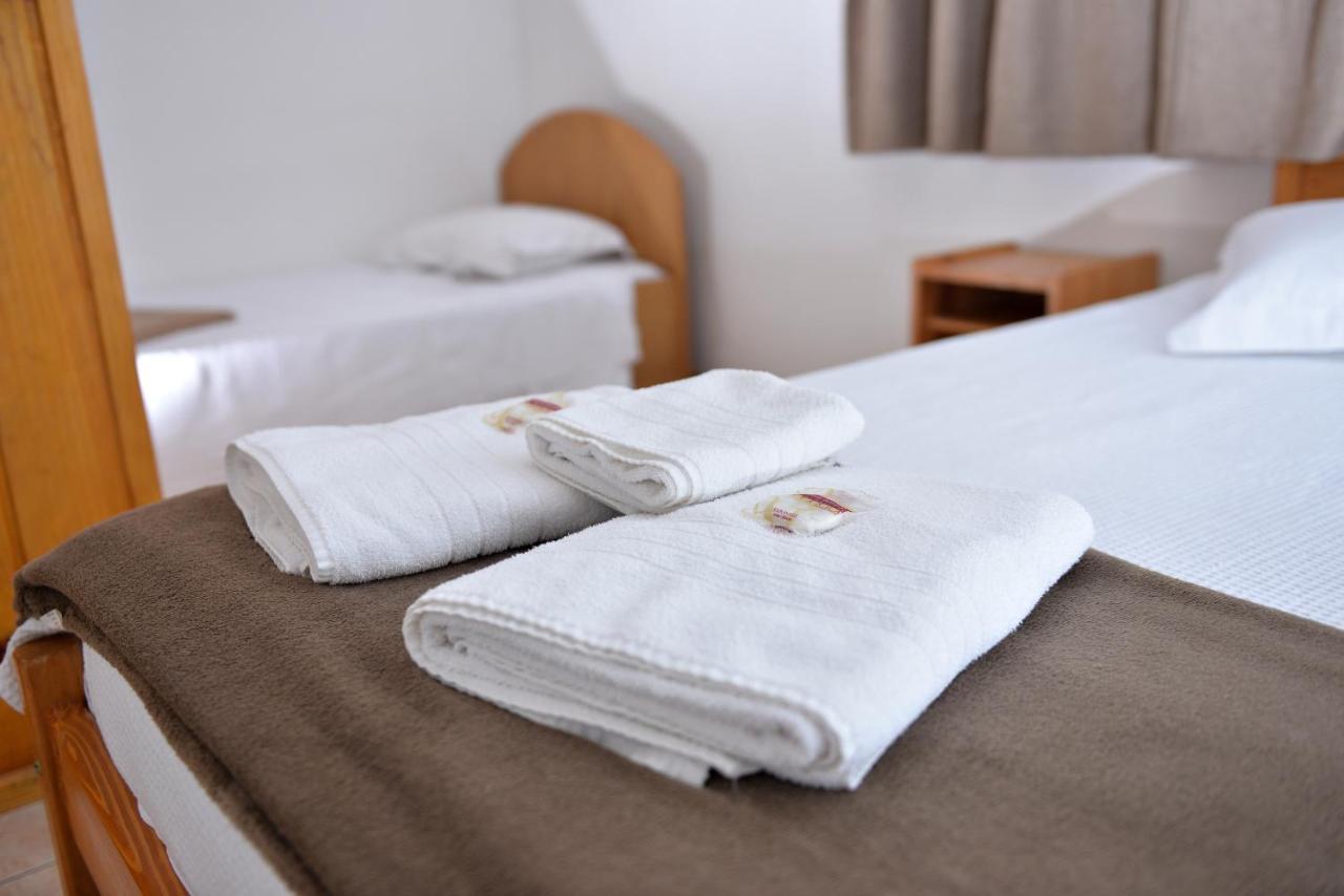 Hotel Vila Dos Alpes Treze Tilias Luaran gambar