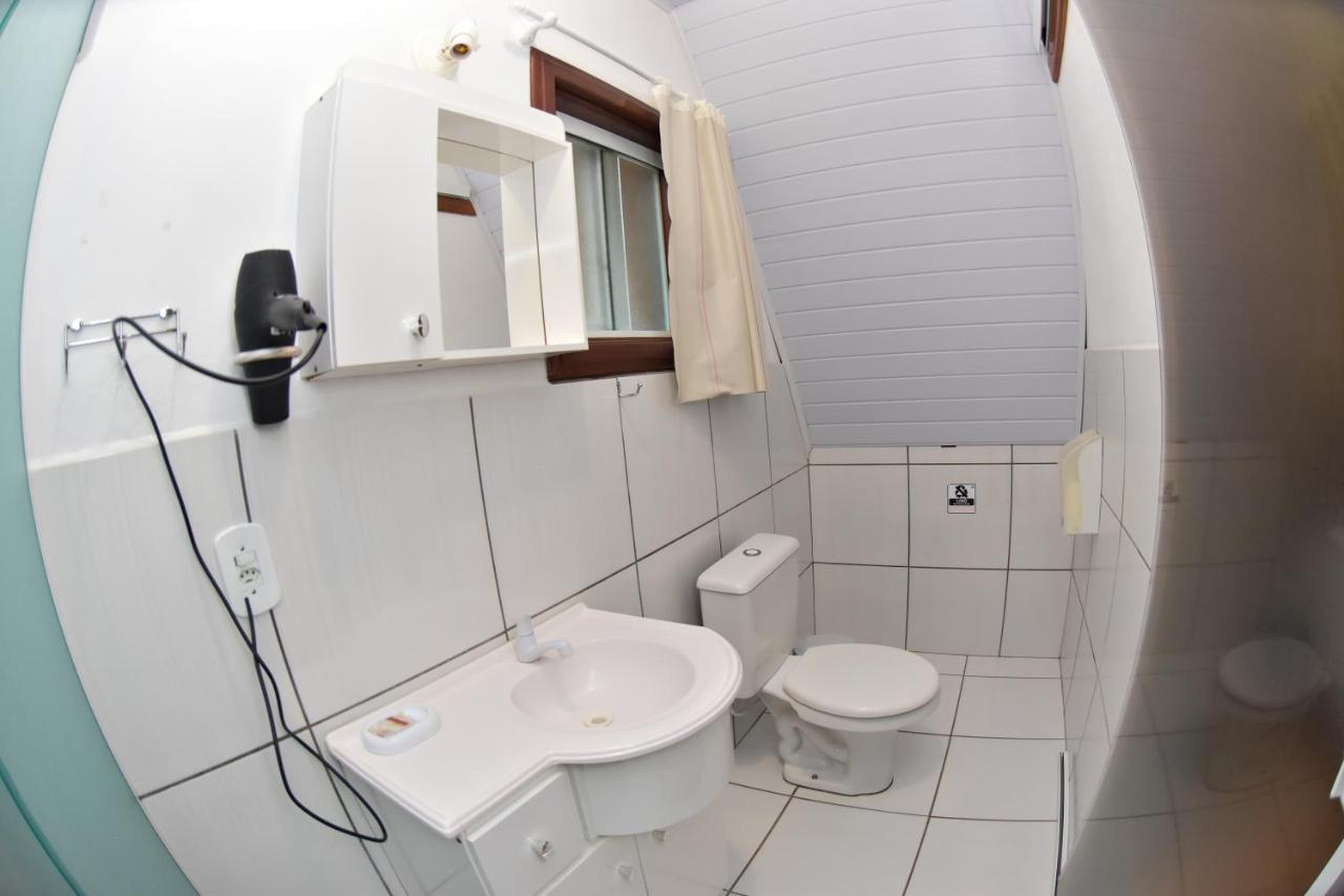 Hotel Vila Dos Alpes Treze Tilias Luaran gambar