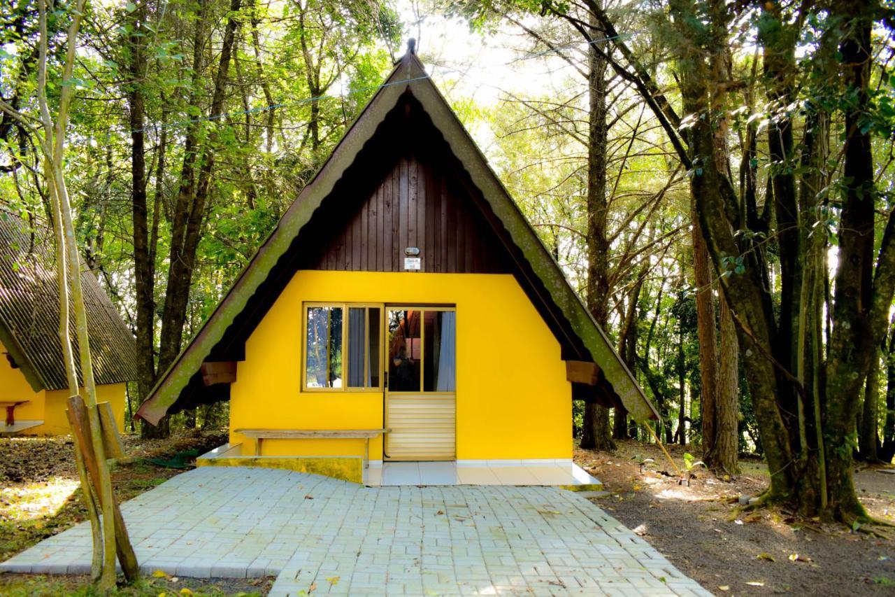 Hotel Vila Dos Alpes Treze Tilias Luaran gambar