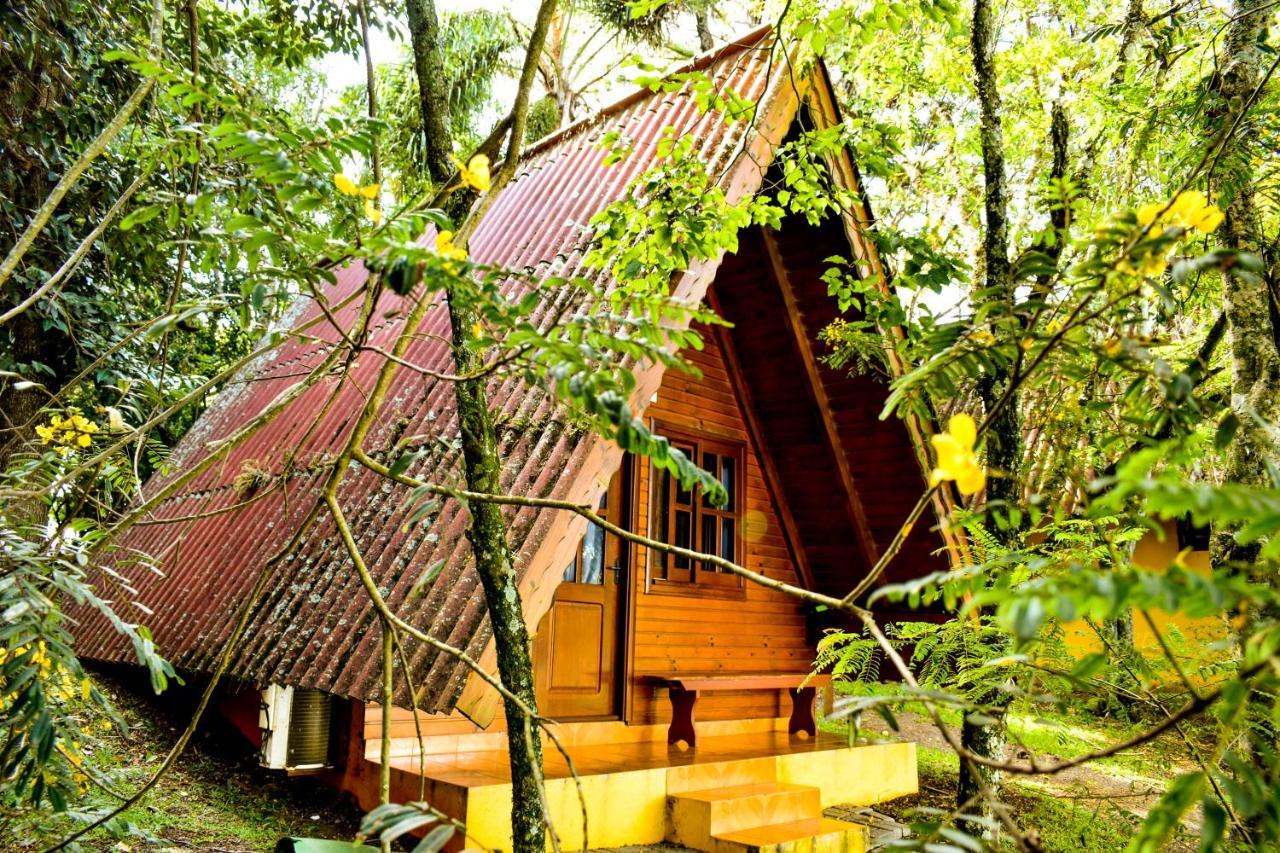 Hotel Vila Dos Alpes Treze Tilias Luaran gambar